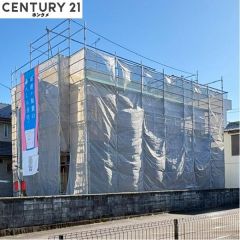 棟上げしました。完成は12月の予定です。