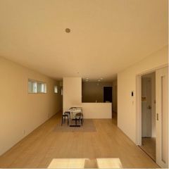 コチラは別アングルからの写真になります。