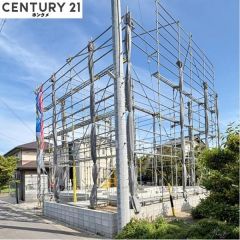 コチラは別アングルから見た外観写真です。