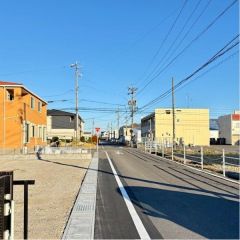 南前面道路から外観を見るとこんな感じ