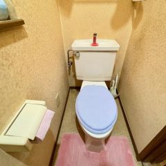コチラは1階のトイレになります。