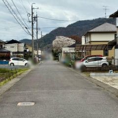 北前面道路から外観を見るとこんな感じ。