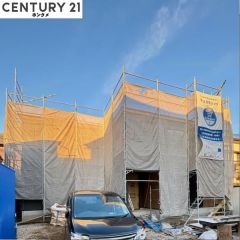 上棟しました。完成は1月の予定です。