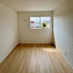 コチラは別アングルからの写真になります。