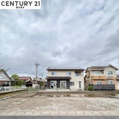 現在更地の段階です。これから基礎作りです
