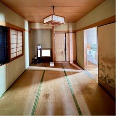 1階南側にある6帖の和室です。