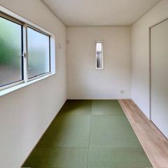 コチラは別アングルからの写真になります。