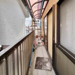 2階の西側にルーフバルコニーがあります。