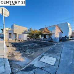 現在は更地の状態で、4月に完成予定です。