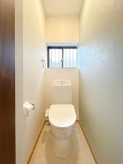 トイレは新品交換済みで気持ちいいです♪