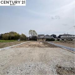 現在は更地の状態で、9月頃完成予定です。