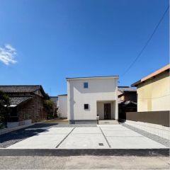 駐車協は3台分以上のスペースがあります。