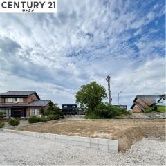 現在は更地の状態で1月頃完成予定です。