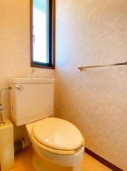 2階のトイレもクリーニング済みです。