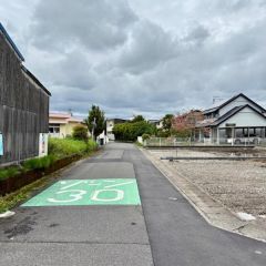 南西前面道路から外観を見るとこんな感じ