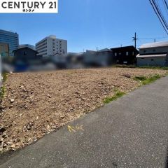 現在更地の段階です。これから基礎作りです