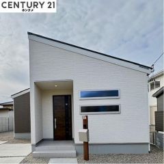 コチラは別アングルからの外観写真です。