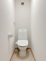 トイレは新品交換済みで気持ちいいです♪