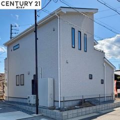 コチラは別アングルから見た外観です。