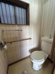 現況での販売になります。