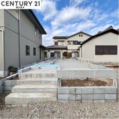 現在基礎の段階で来年2月の完成予定です。