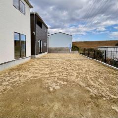 現在基礎の段階で、完成は10月の予定。