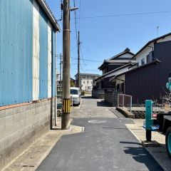 北前面道路から外観を見るとこんな感じ。