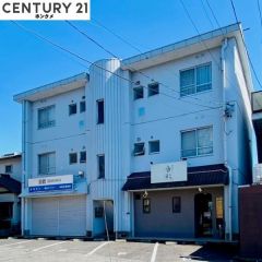 コチラは建物北側から見た外観です。