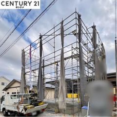 現在基礎の段階で来年2月の完成予定です。