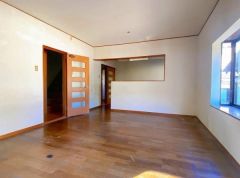 コチラは別アングルからの写真になります。