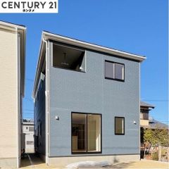 コチラは別アングルの外観写真です。