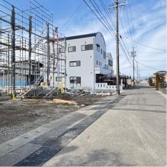 北前面道路から外観を見るとこんな感じ