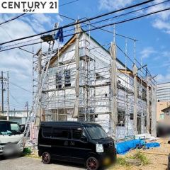 もう間もなく足場が外れます。お楽しみに♪