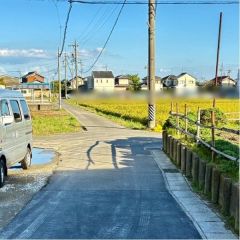 南前面道路から外観を見るとこんな感じ
