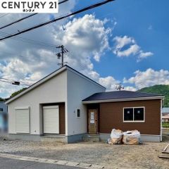 足場が外れました。もう少しで見学可能。
