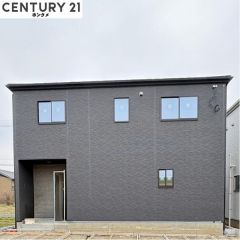 コチラは別アングルから見た外観写真です。