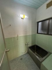 現況での販売になります。