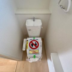 温水便座式トイレです。
