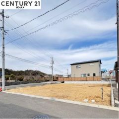 コチラは別アングルからの外観写真です。