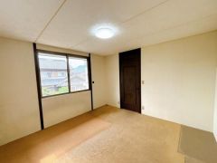 コチラは別アングルからの写真になります。