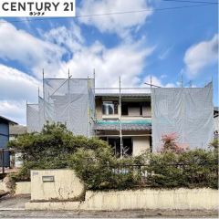 コチラは別アングルからの外観写真です。