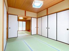 コチラは別アングルからの写真になります。