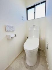 2階にもトイレがあるのはとっても便利！