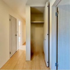 玄関収納も付いていて便利ですね♪