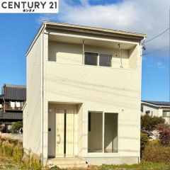 コチラは別アングルからの外観写真です。