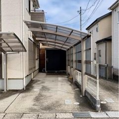 2台分はカーポート使用になっています♪