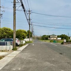 南前面道路から外観を見るとこんな感じ