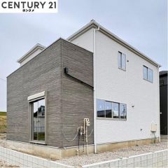 コチラは別アングルから見た外観写真です。