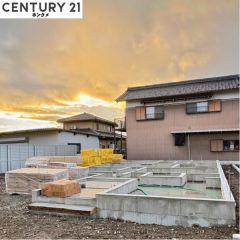 現在基礎の段階で来年3月の完成予定です。