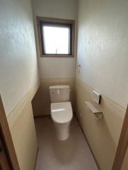 トイレは新品交換の予定です。